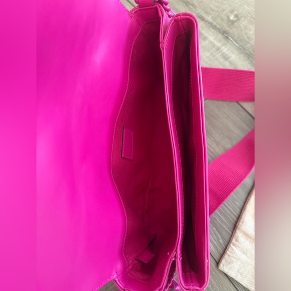 👛👛👛Gucci Marmont GG Monochrome Medium - Picture 5 of 8